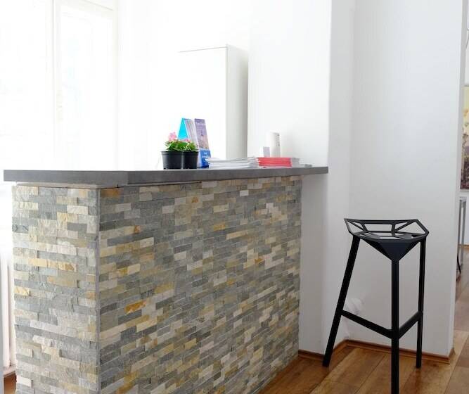 فندق Love Croatia Hostel Mir Guesthouse Zagreb