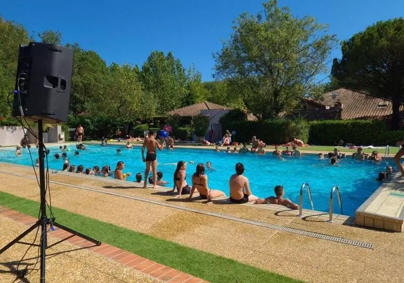 Hotelli Marina Hôtel Club