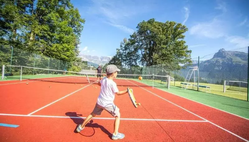 Hotelli Marina Hôtel Club