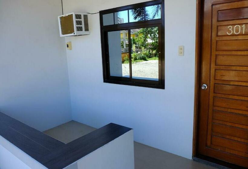 בית מלון כפרי Pacific Waves Inn