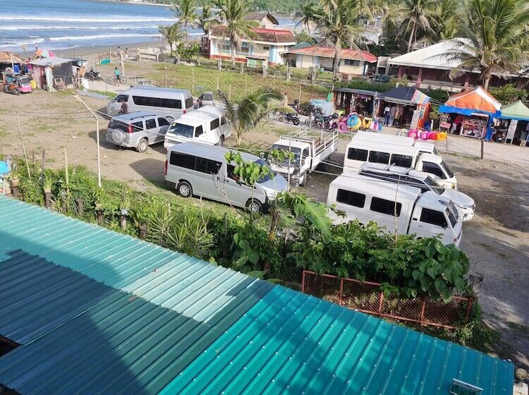 בית מלון כפרי Pacific Waves Inn