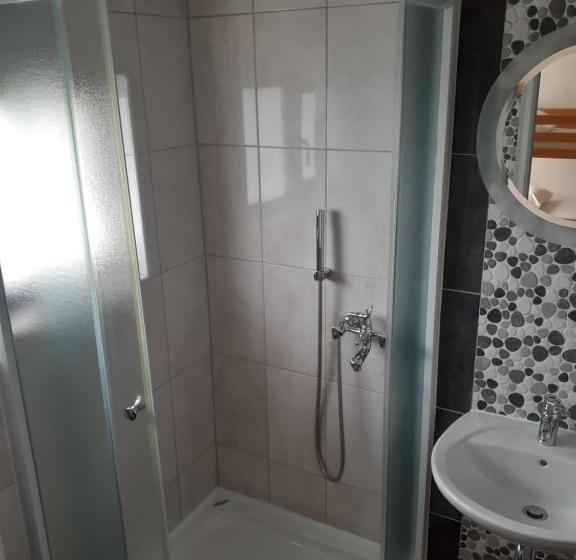 هتل Pansion Glory