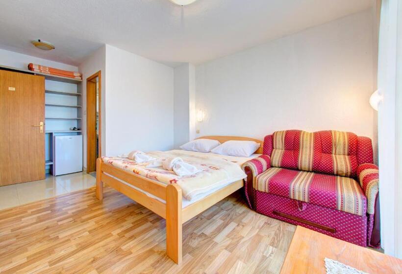 هتل Pansion Glory