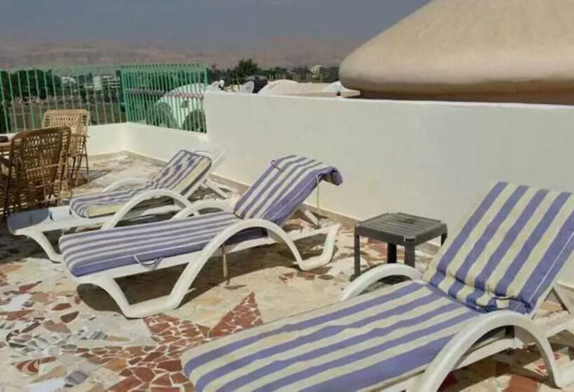 هتل Royal Apartments Luxor