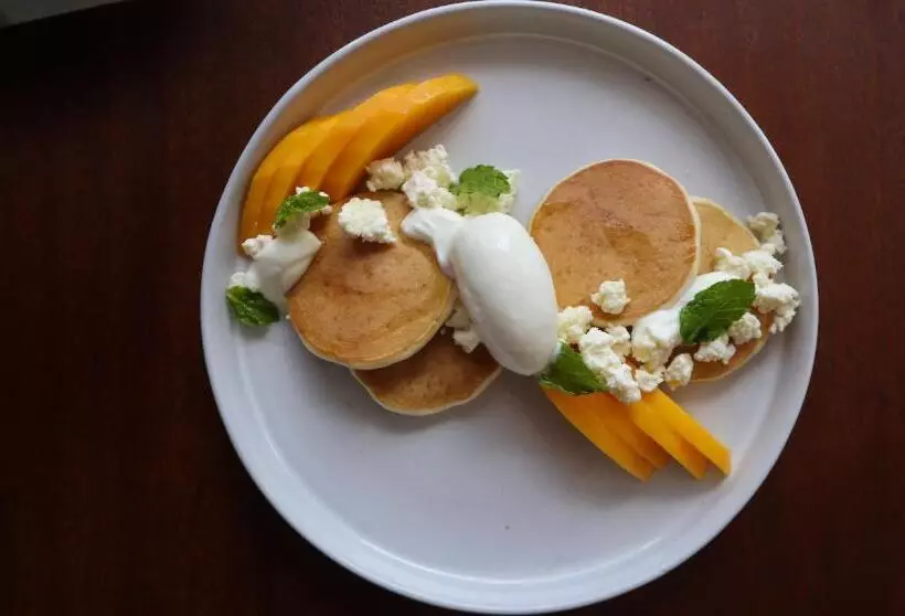 هتل The Bale Phnom Penh By Lifestyleretreats