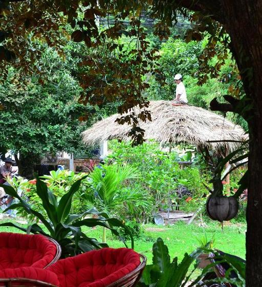 فندق The Boat House