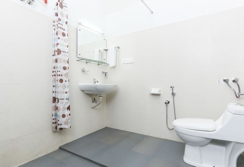 ホテル Treebo Hill Gardens