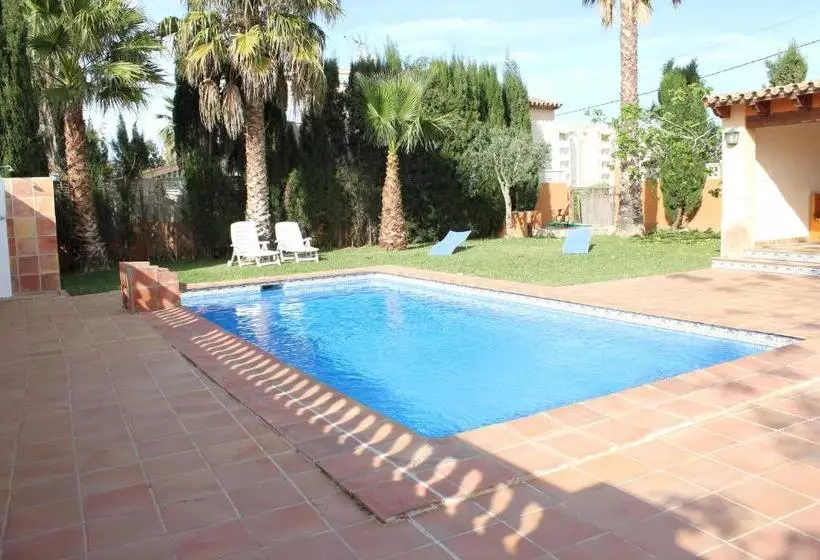 ホテル Villa Almendros