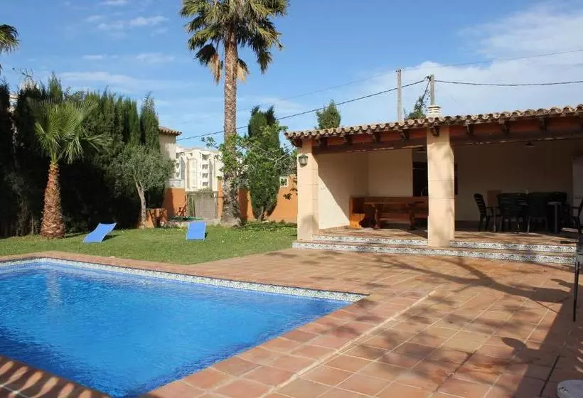 ホテル Villa Almendros