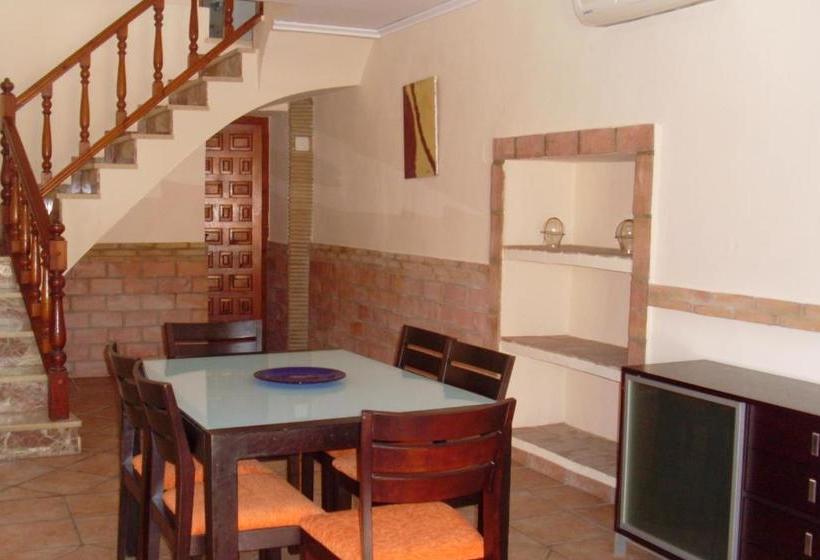 هتل Villa Almendros