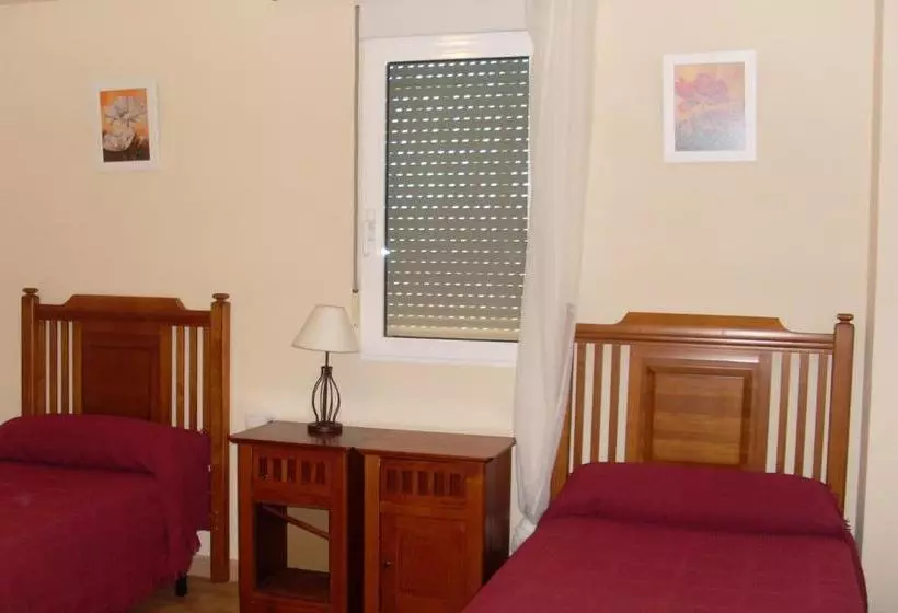 ホテル Villa Almendros