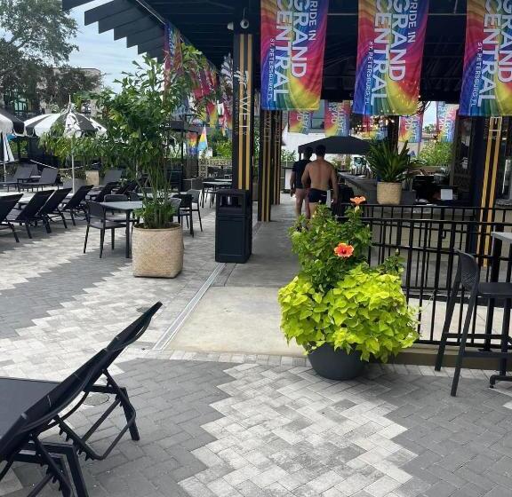 Mari Jean Hotel   All Adults Welcome