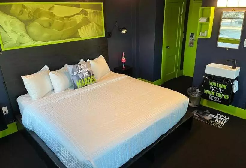 Mari Jean Hotel   All Adults Welcome