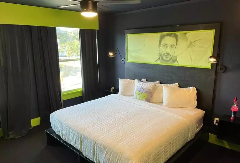 Mari Jean Hotel   All Adults Welcome