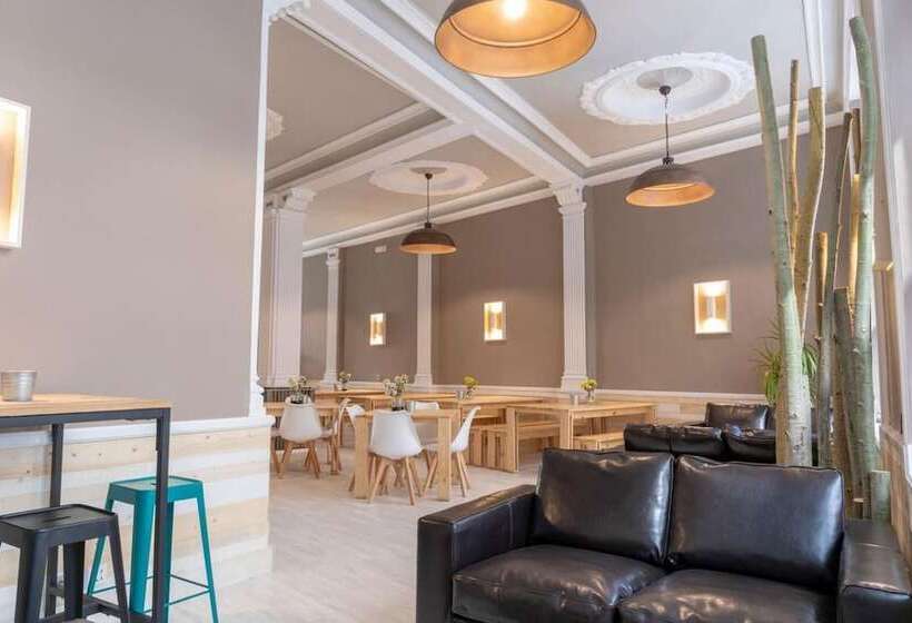 هتل Alda Centro Ponferrada