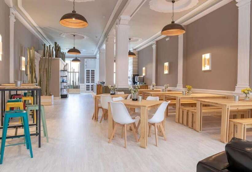 هتل Alda Centro Ponferrada