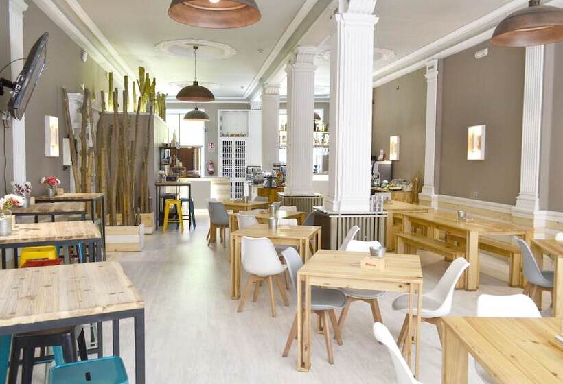 هتل Alda Centro Ponferrada