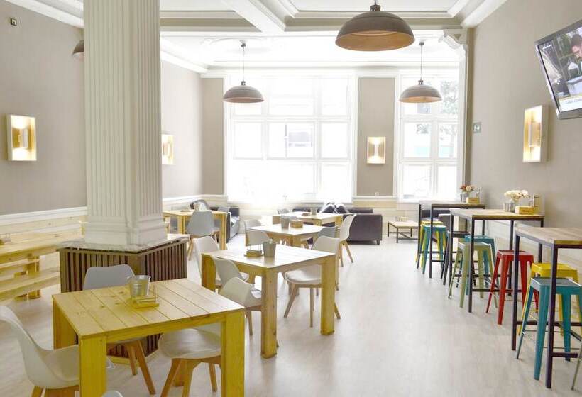 هتل Alda Centro Ponferrada