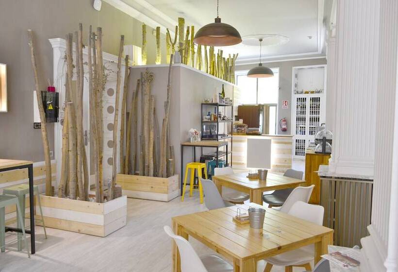 هتل Alda Centro Ponferrada