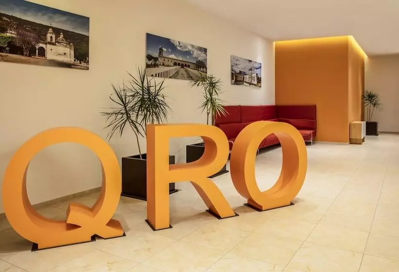 Hotelli Fiesta Inn Express Queretaro Constituyentes