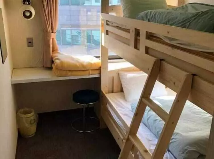 Hotelli Guest House M104 Kagoshima