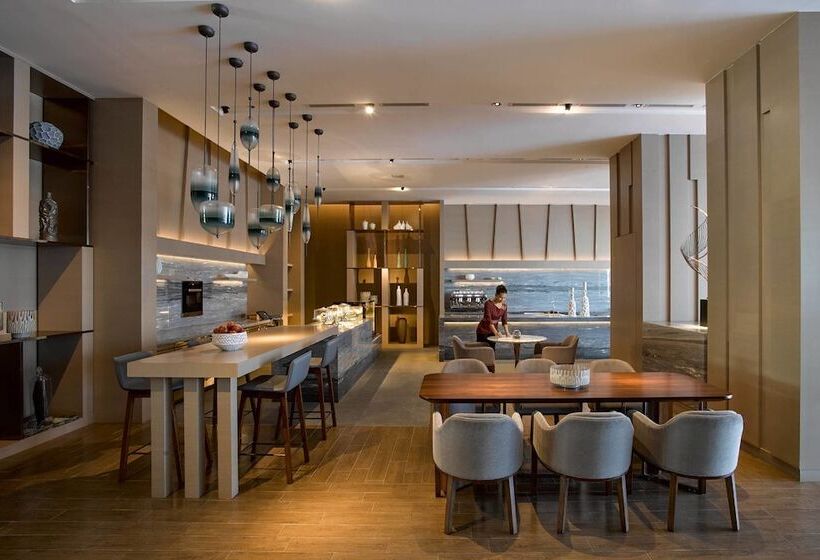 호텔 Kota Kinabalu Marriott