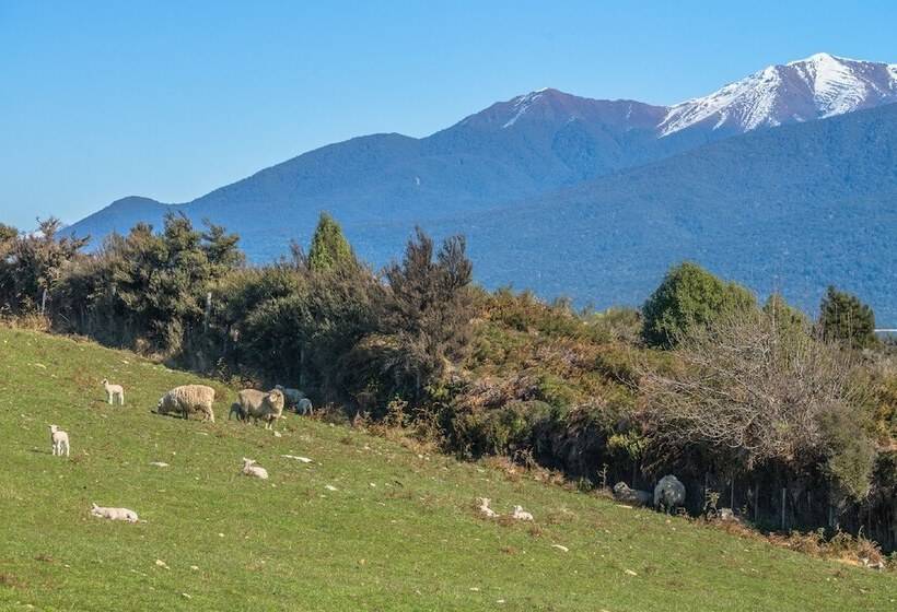 酒店 Loch Vista Bed & Breakfast