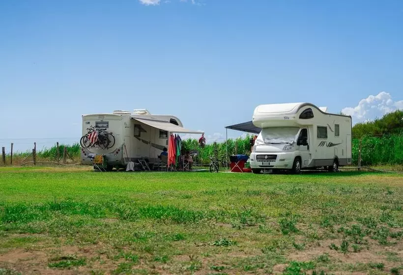 Hotelli Camping Village Mare Pineta