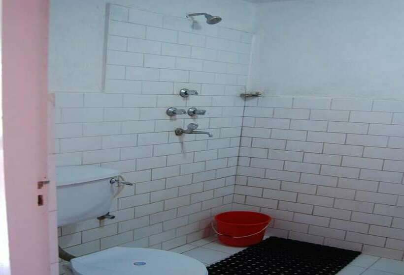 هتل New Dakshinkali Village Resort