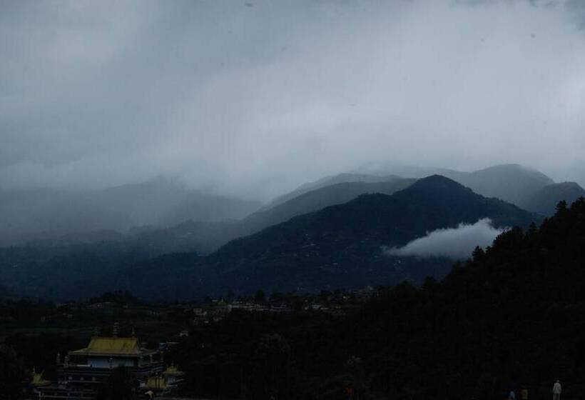 هتل New Dakshinkali Village Resort