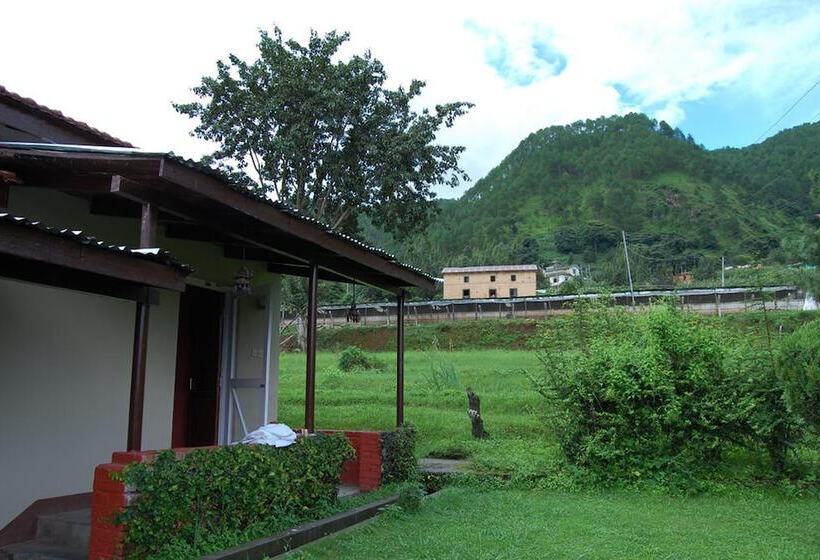 هتل New Dakshinkali Village Resort