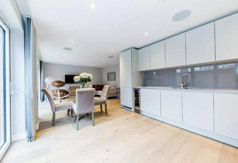 هتل Staint James Park Apart - City Stay London