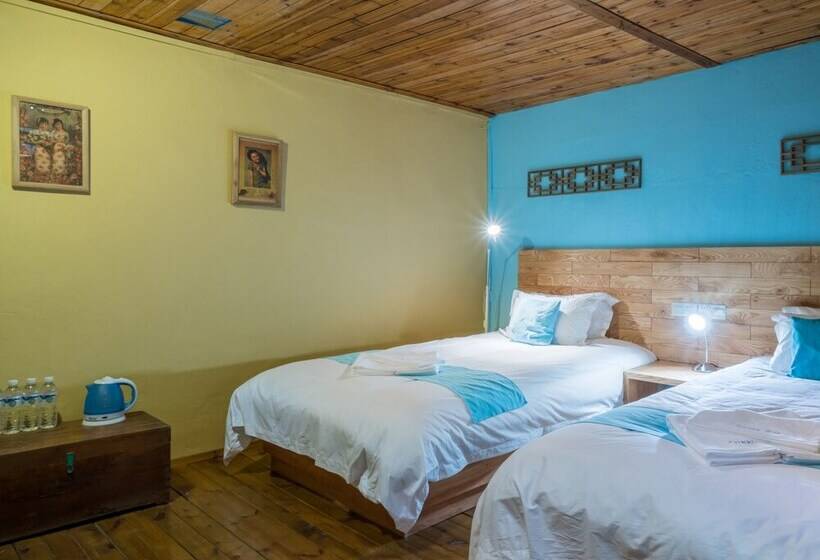 Hotel The Giggling Tree