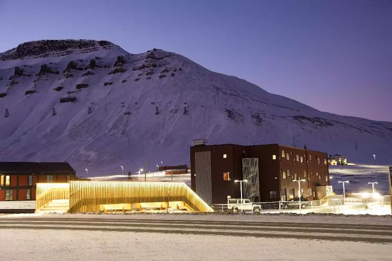 Svalbard Hotell   The Vault
