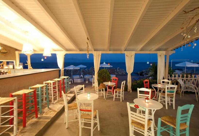 בית מלון כפרי Aggelos