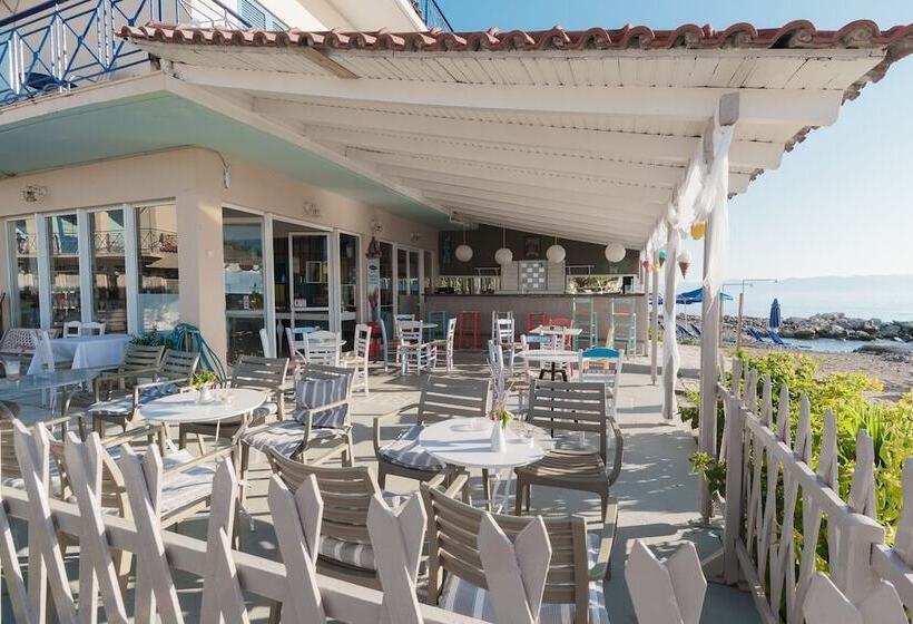 בית מלון כפרי Aggelos