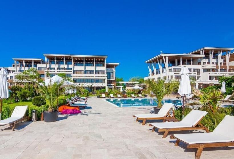 هتل Apolonia Resort