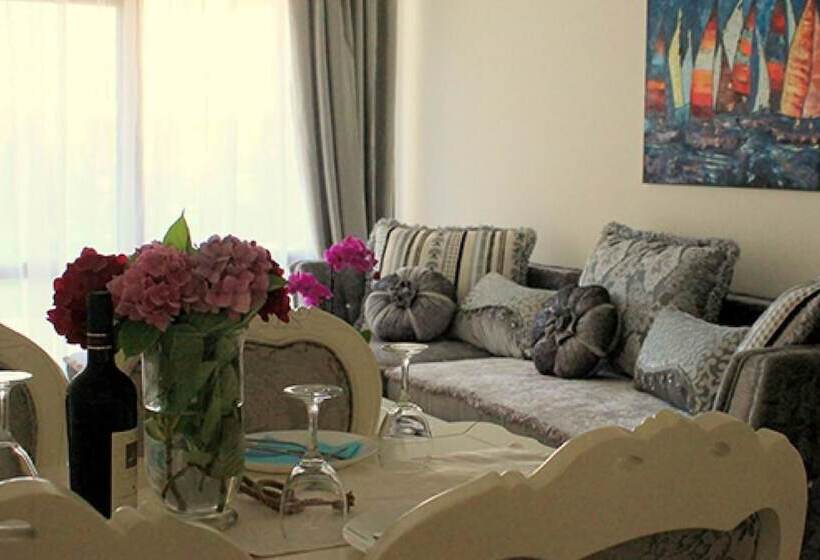 هتل Apolonia Resort