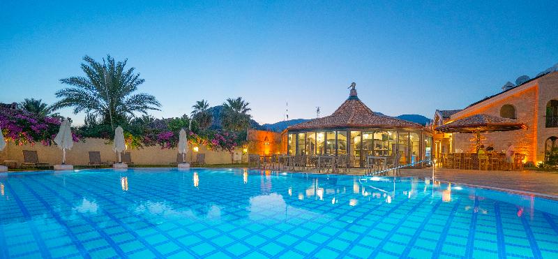 ホテル Dalyan Live Spa