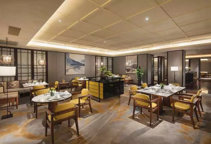 ホテル Hilton Dalian Golden Pebble Beach Resort