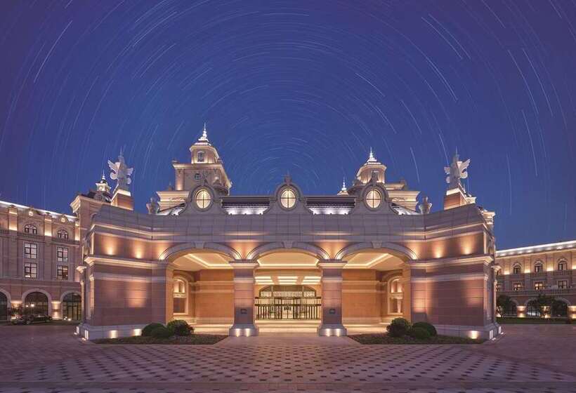 בית מלון כפרי Hilton Dalian Golden Pebble Beach Resort