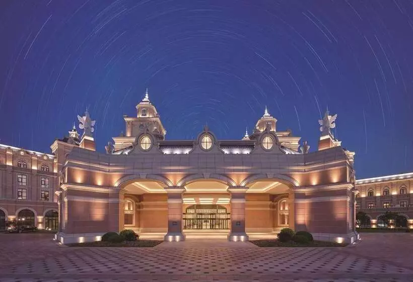 ホテル Hilton Dalian Golden Pebble Beach Resort