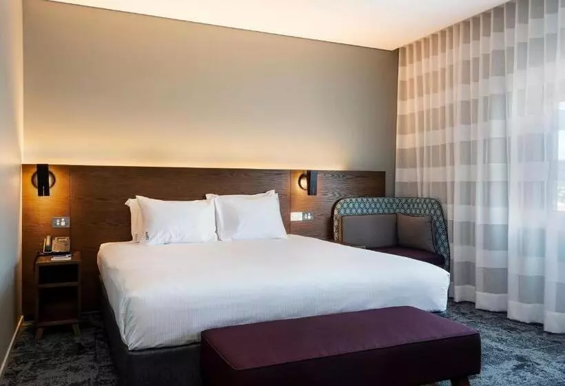 هتل Holiday Inn Express Newcastle, An Ihg