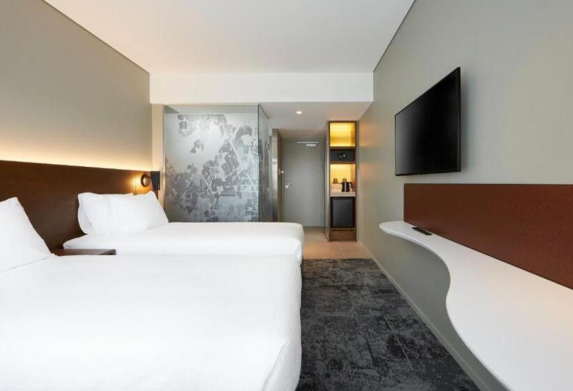 בית מלון כפרי Holiday Inn Express Newcastle, An Ihg