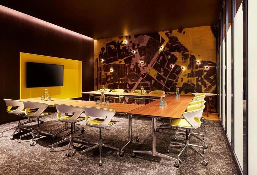 בית מלון כפרי Holiday Inn Express Newcastle, An Ihg