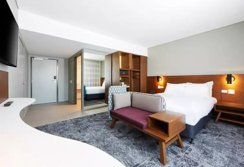 هتل Holiday Inn Express Newcastle, An Ihg