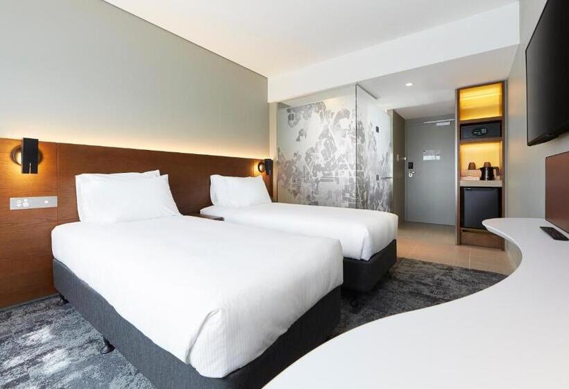 בית מלון כפרי Holiday Inn Express Newcastle, An Ihg