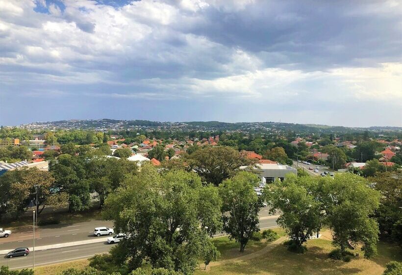 בית מלון כפרי Holiday Inn Express Newcastle, An Ihg