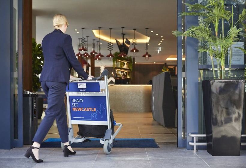 בית מלון כפרי Holiday Inn Express Newcastle, An Ihg