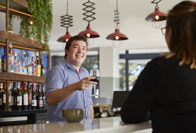 בית מלון כפרי Holiday Inn Express Newcastle, An Ihg